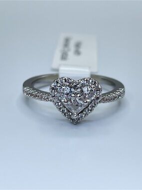 Swarovski Crystal Elements White Crystal Heart Cluster Halo Ring Sz 8.5
